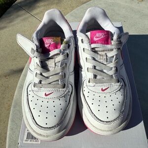 Nike Kids White and Pink Force Sneakers